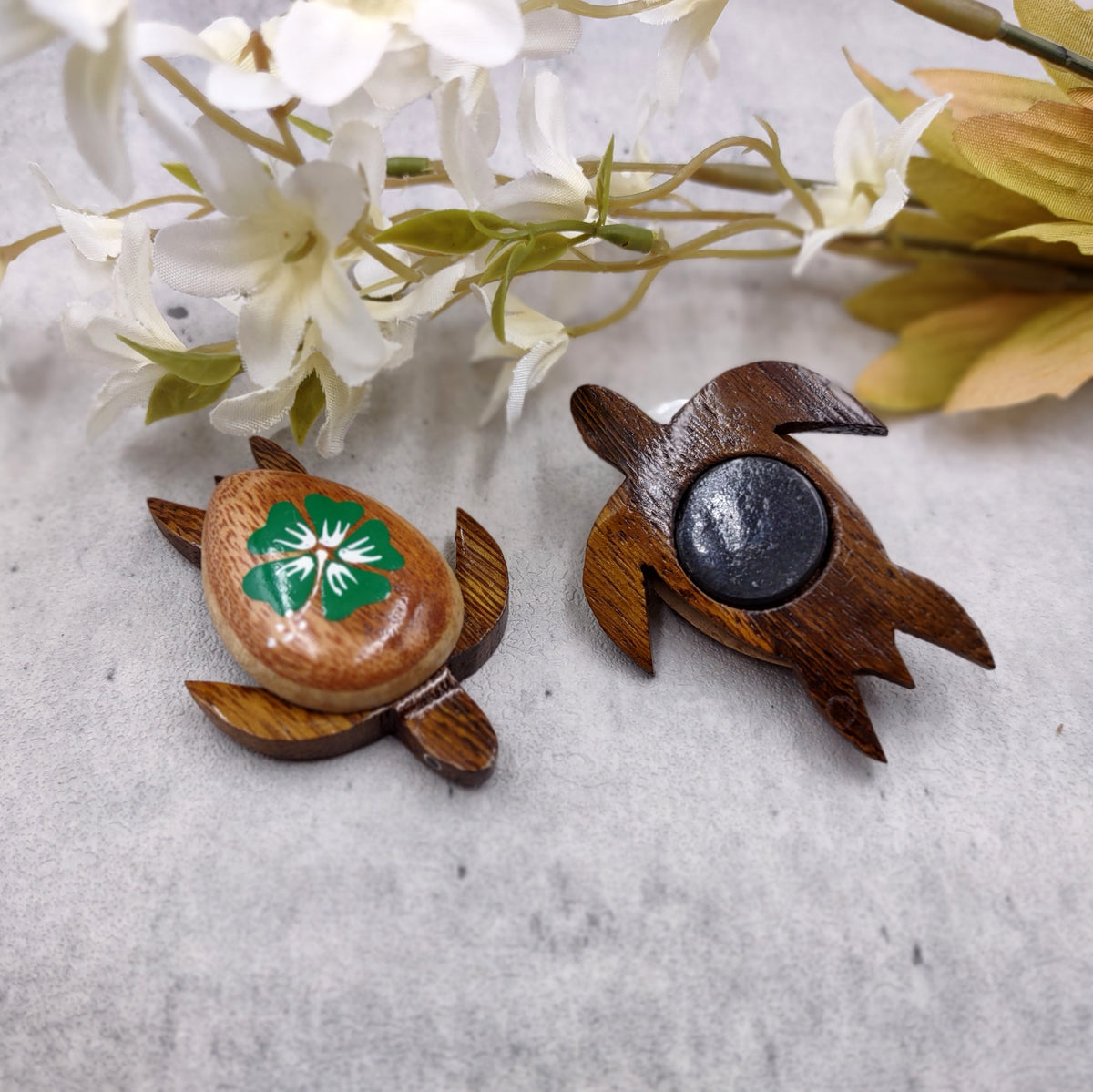 Wooden Sea Turtle Magnet Green Hibiscus Flower (1 magnet approx. 2+ inches) Wood Sea Turtle Magnet gift for fridges cabinets doors!