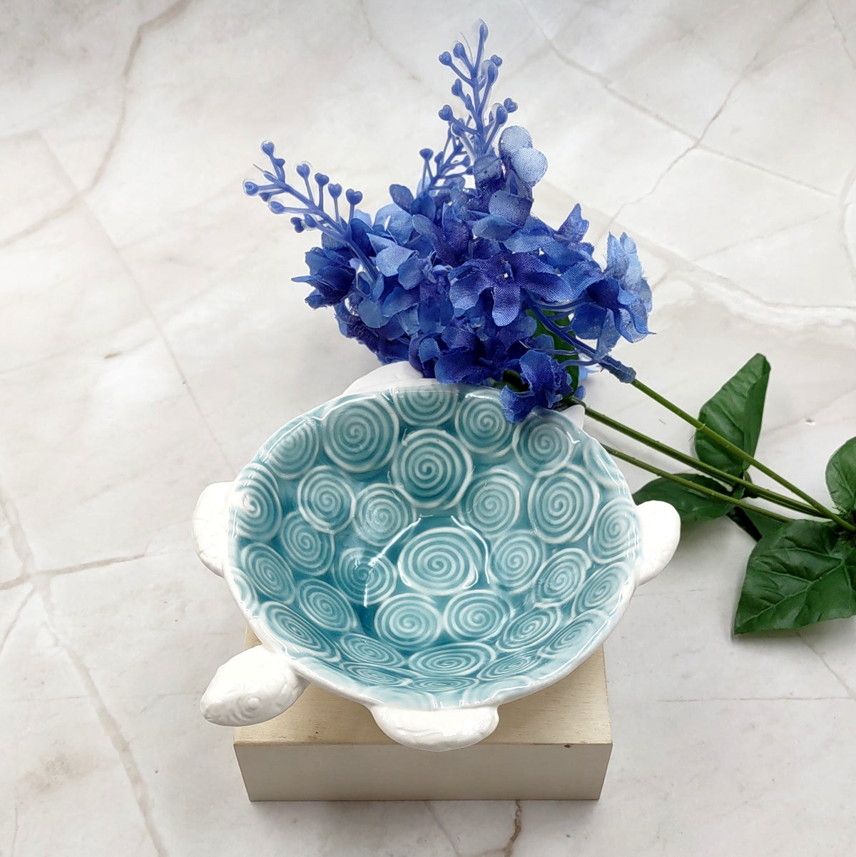 Sea Turtle Light Blue White Bowl (1 dish approx. 5.5+ inches) Blue White Sea Turtle Ceramic Dish for gifting jewelry trinkets & candy!