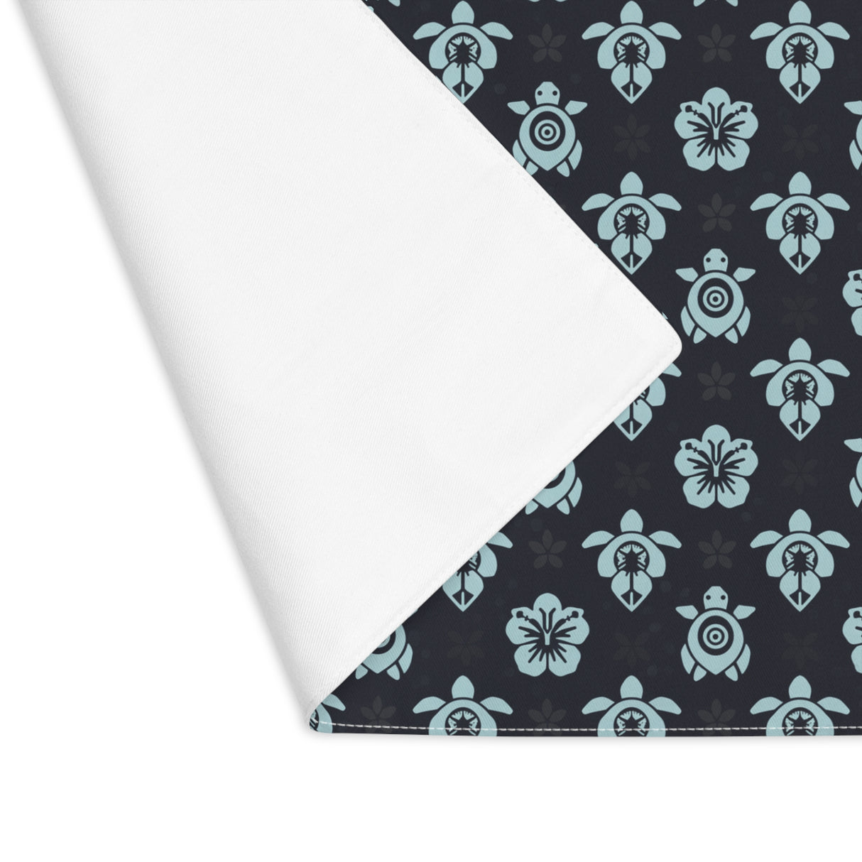 Dark Blue Sea Turtle and Floral Pattern Placemat