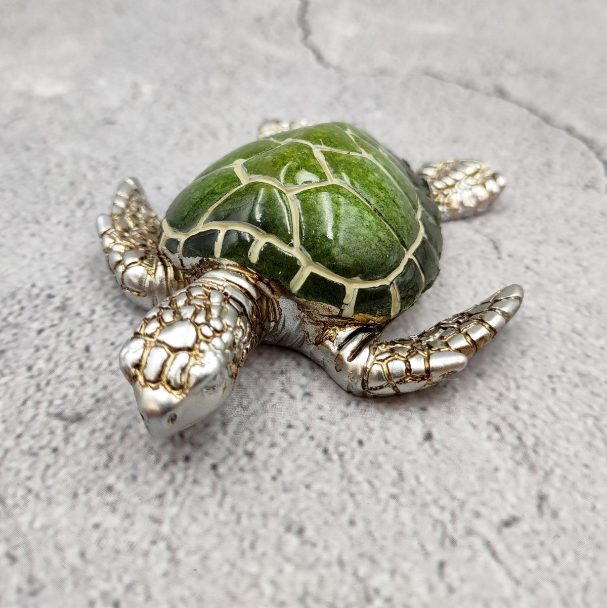 Silver Green Sea Turtle Resin Painted Figurine (1 turtle approx. 3+ inches) Resin Silver Green Sea Turtle Figure for gifting & display!