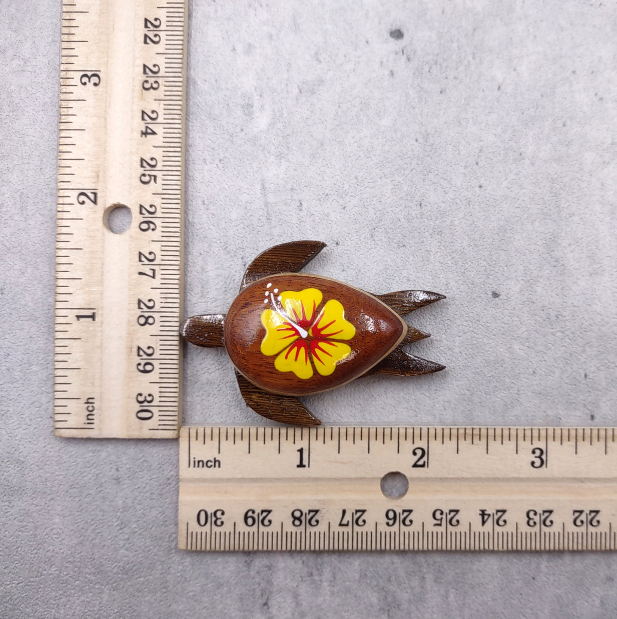 Wooden Sea Turtle Magnet Yellow Hibiscus Flower (1 magnet approx. 2+ inches) Wood Sea Turtle Magnet gift for fridges cabinets doors!