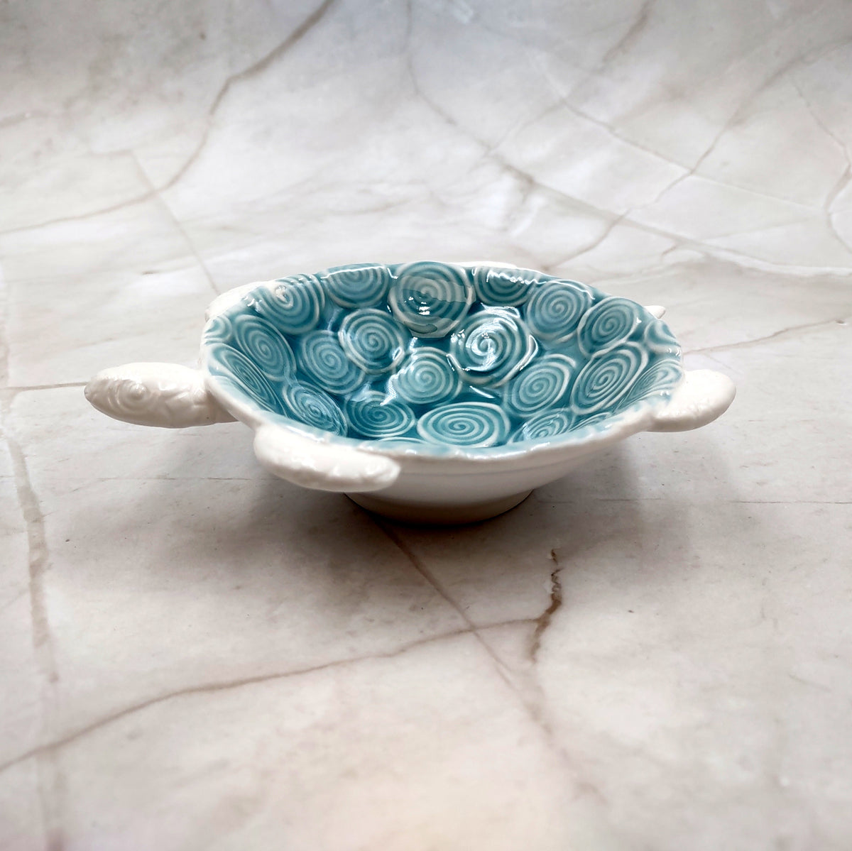 Sea Turtle Light Blue White Bowl (1 dish approx. 5.5+ inches) Blue White Sea Turtle Ceramic Dish for gifting jewelry trinkets & candy!