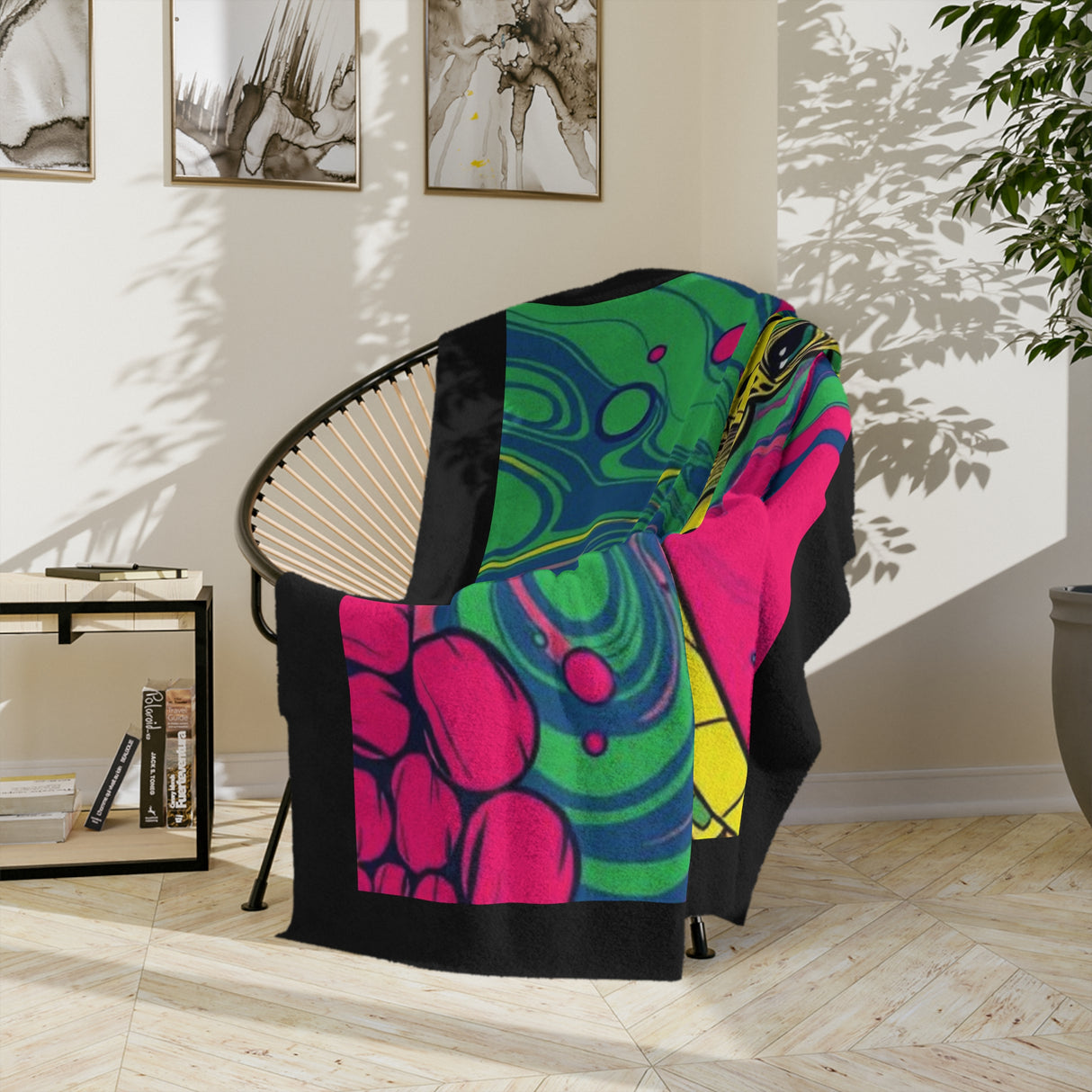 Swirling Sea Turtle-Themed Velveteen Microfiber Blanket - 3 Sizes