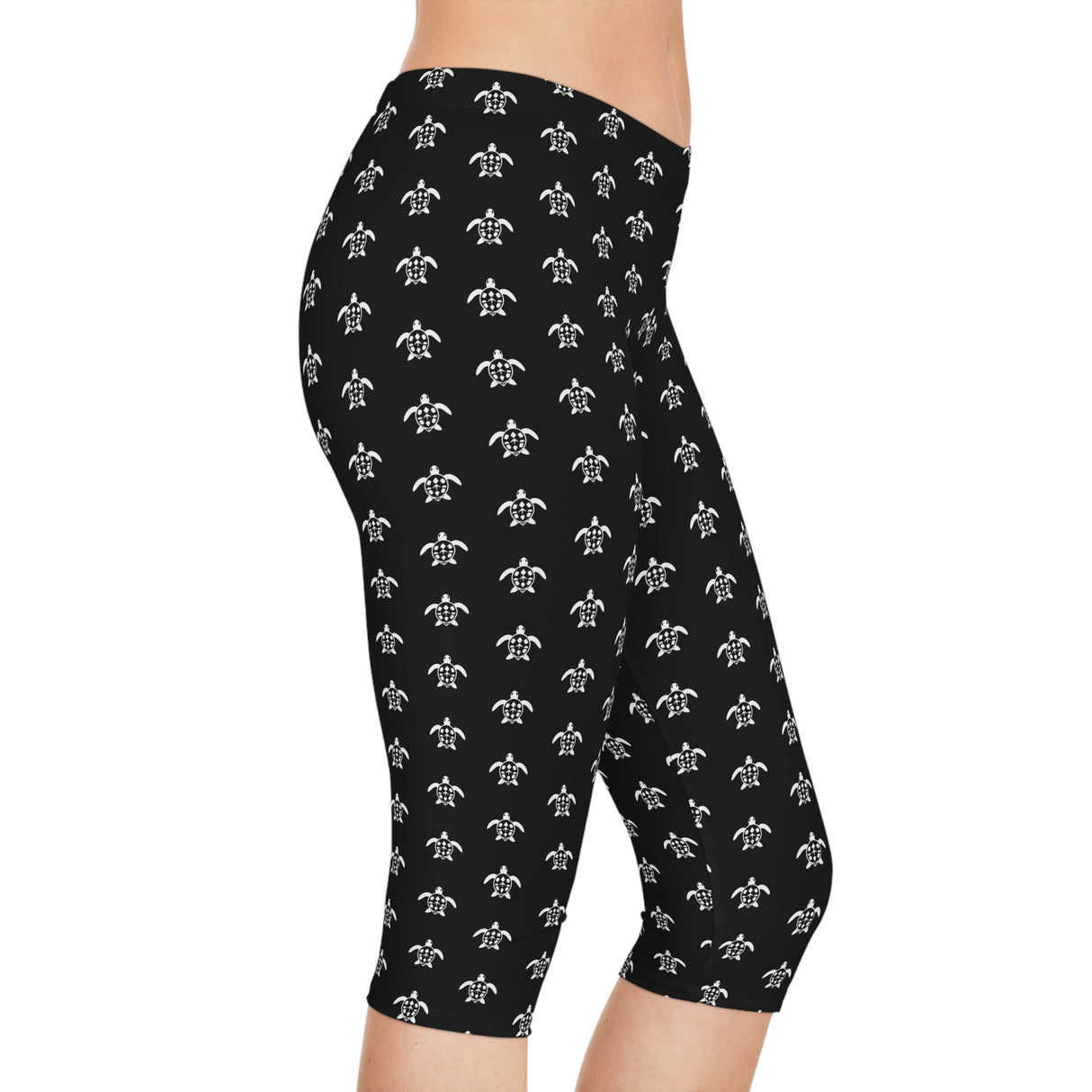Black and White Sea Turtle Icon Capri Leggings