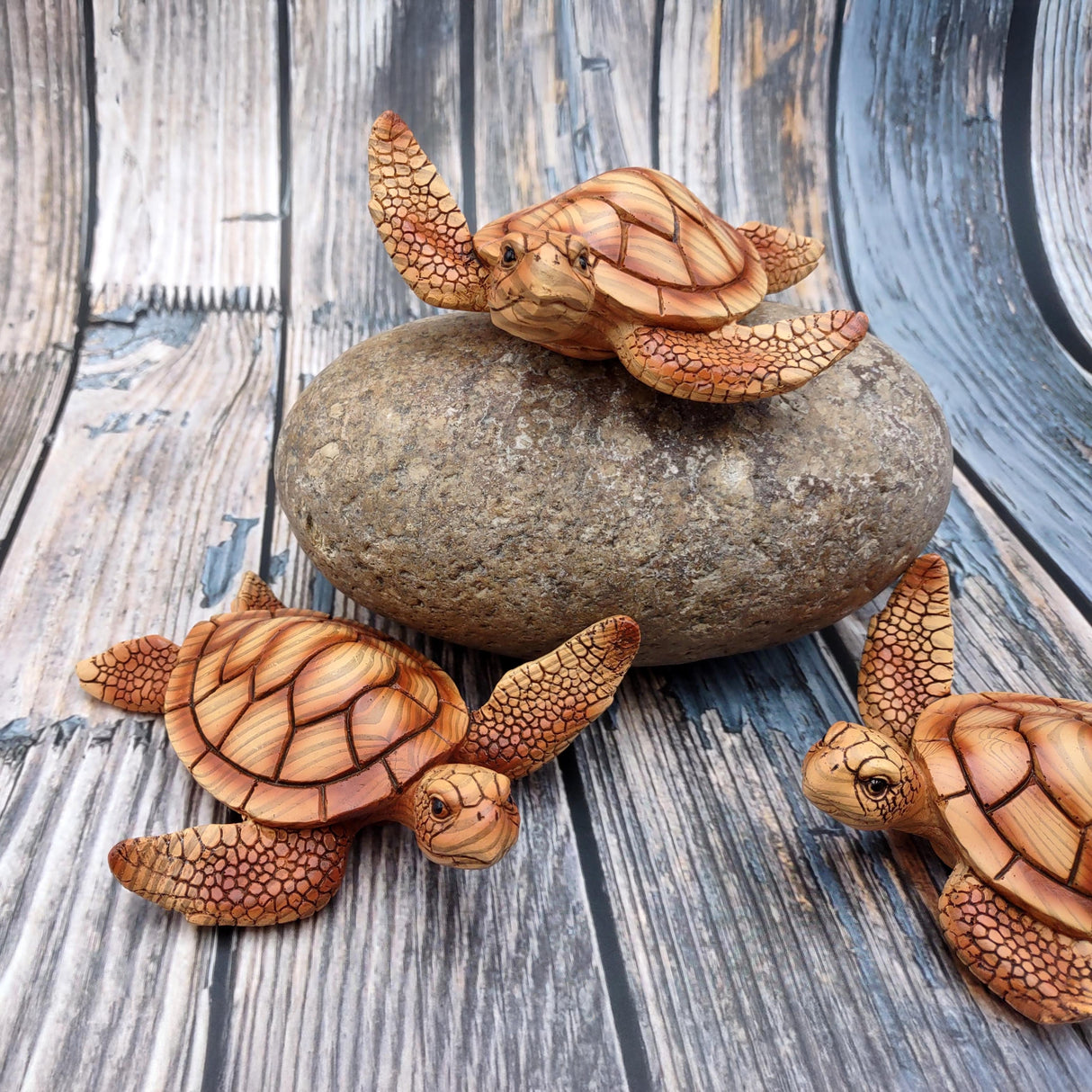 Sea Turtle Figurine Brown Wood Style (1 turtle approx. 5+ inches) Resin Sea Turtle Figure for coastal beach home display & decoration!