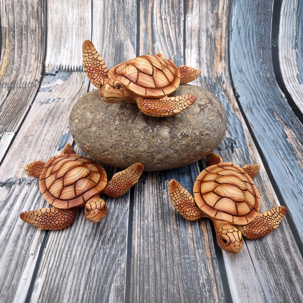 Sea Turtle Figurine Brown Wood Style (1 turtle approx. 5+ inches) Resin Sea Turtle Figure for coastal beach home display & decoration!
