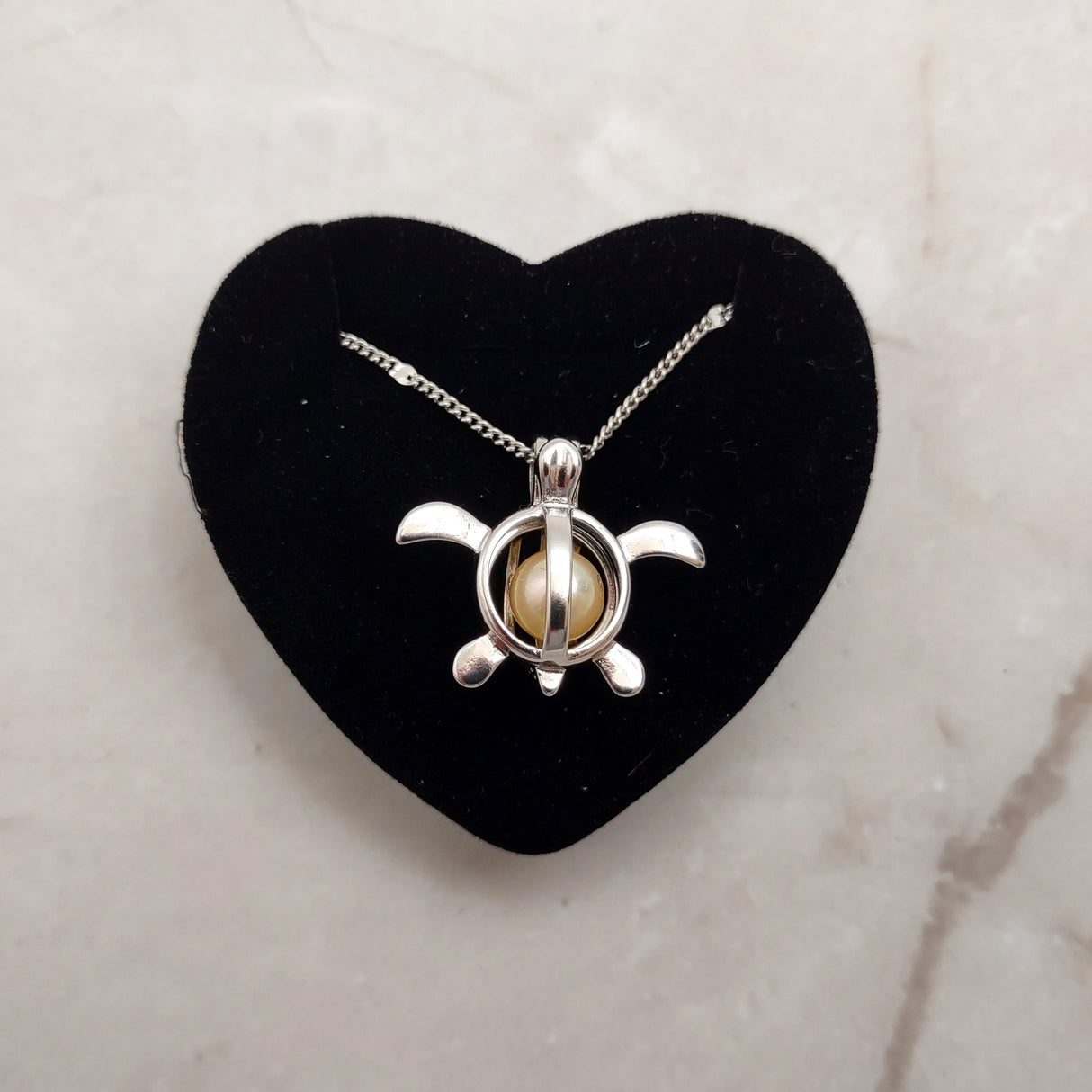 Sea Turtle Pearl Locket Necklace Kit Silver Tone (approx. 17.5+ inches AROUND) Fun Sea Turtle Pearl Pendant Necklace Jewelry Kit to gift!