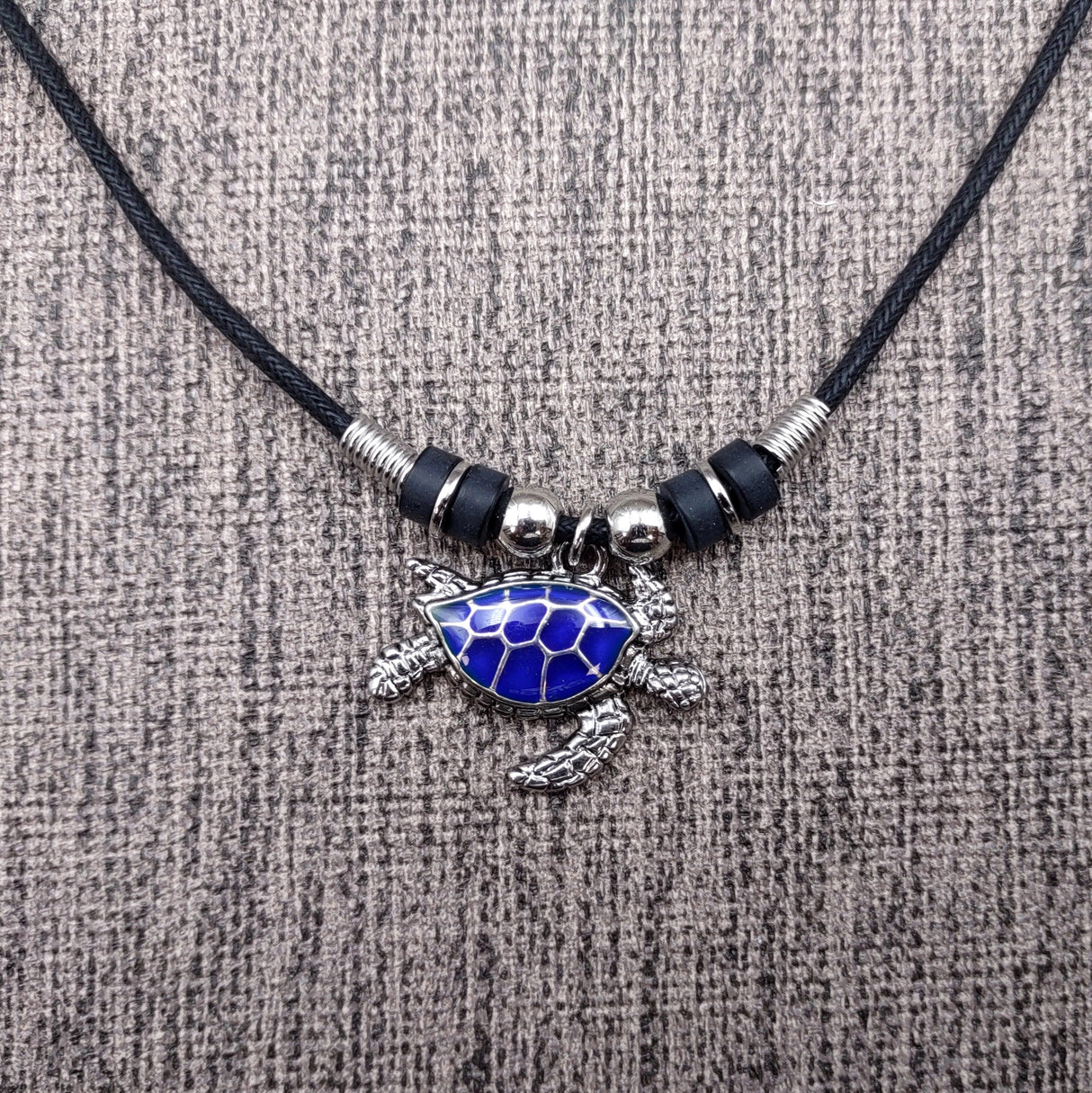 Sea Turtle Colorful Necklace Mood Pendant (1 turtle necklace approx. 18+ inches AROUND) Sea Turtle Pendant Necklace for wearing & gifting!
