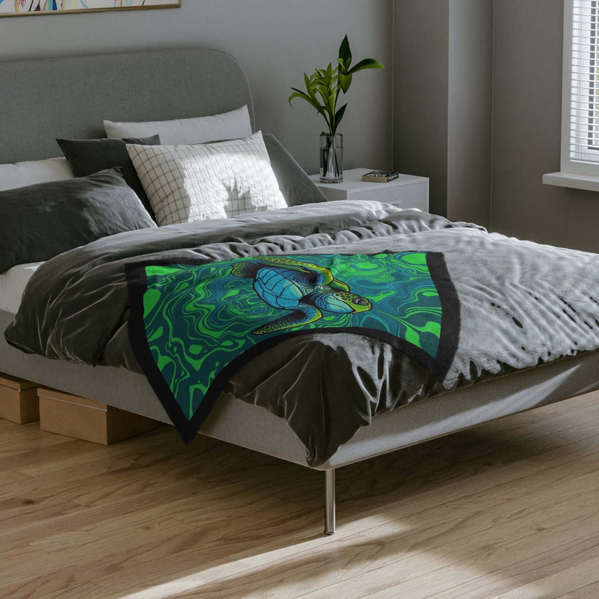 Vibrant Green Sea Turtle-Themed Velveteen Microfiber Blanket - 3 Sizes