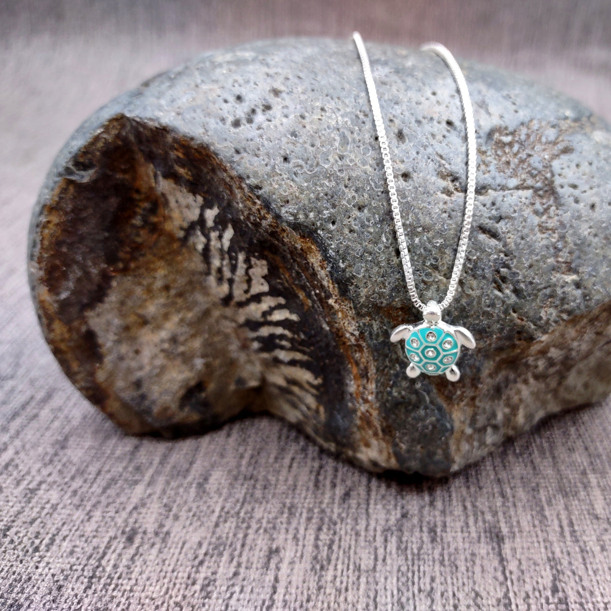 Silver Tone Sea Turtle Pendant Necklace Turquoise Shell with Crystal Accents (approx 16 inches AROUND) Aqua Silver charm for any look.