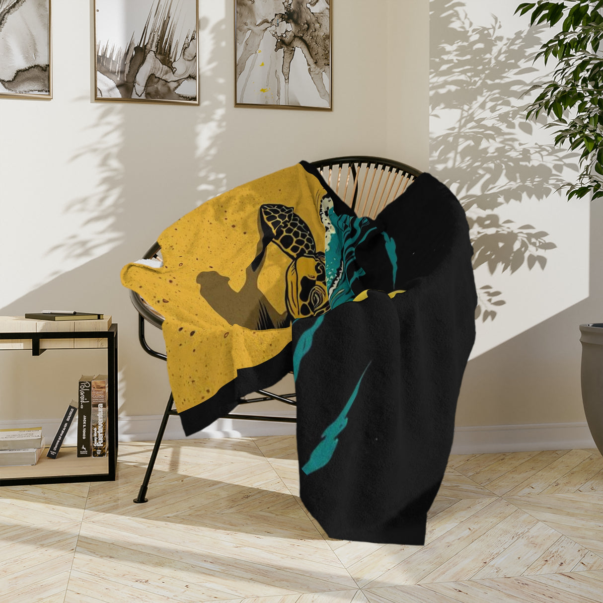 Black Gold Teal Sea Turtle-Themed Velveteen Microfiber Blanket - 3 Sizes