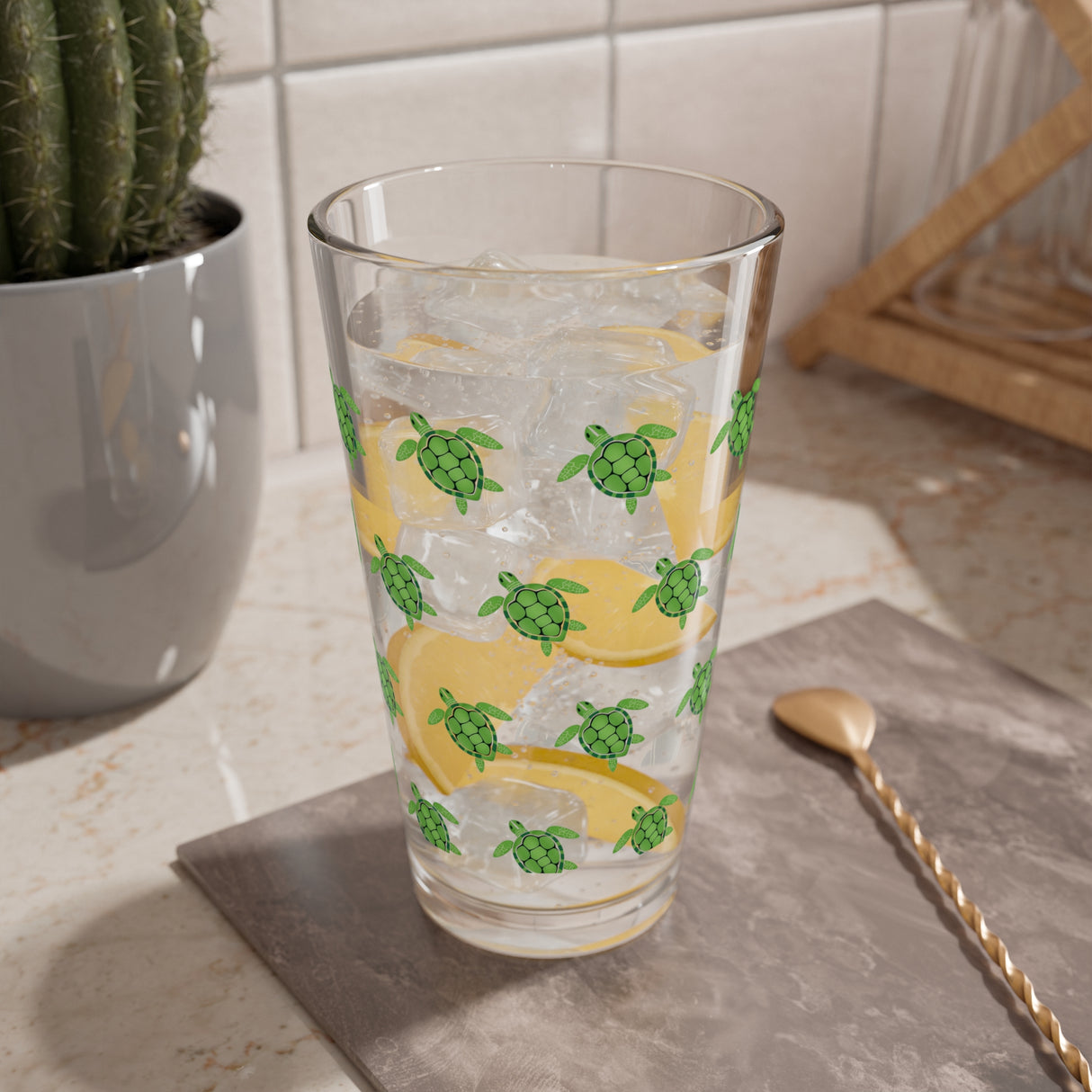 Turtle Pattern Design 16oz Drinkware, Fun Glassware, Great For Sea Turtle Fans.