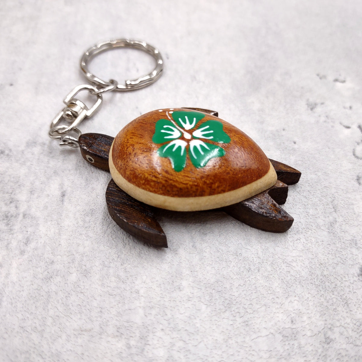 Green Hibiscus Painted Wooden Sea Turtle Keychain (1 keychain approx. 4.25+ inches) Wooden Sea Turtle Key Fob for gifting or party favors!