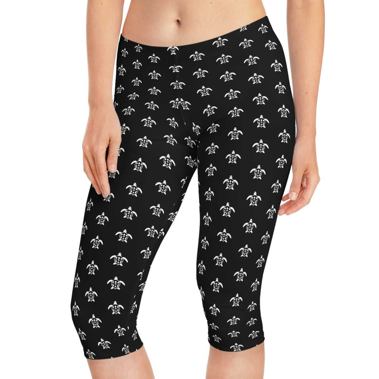 Black and White Sea Turtle Icon Capri Leggings