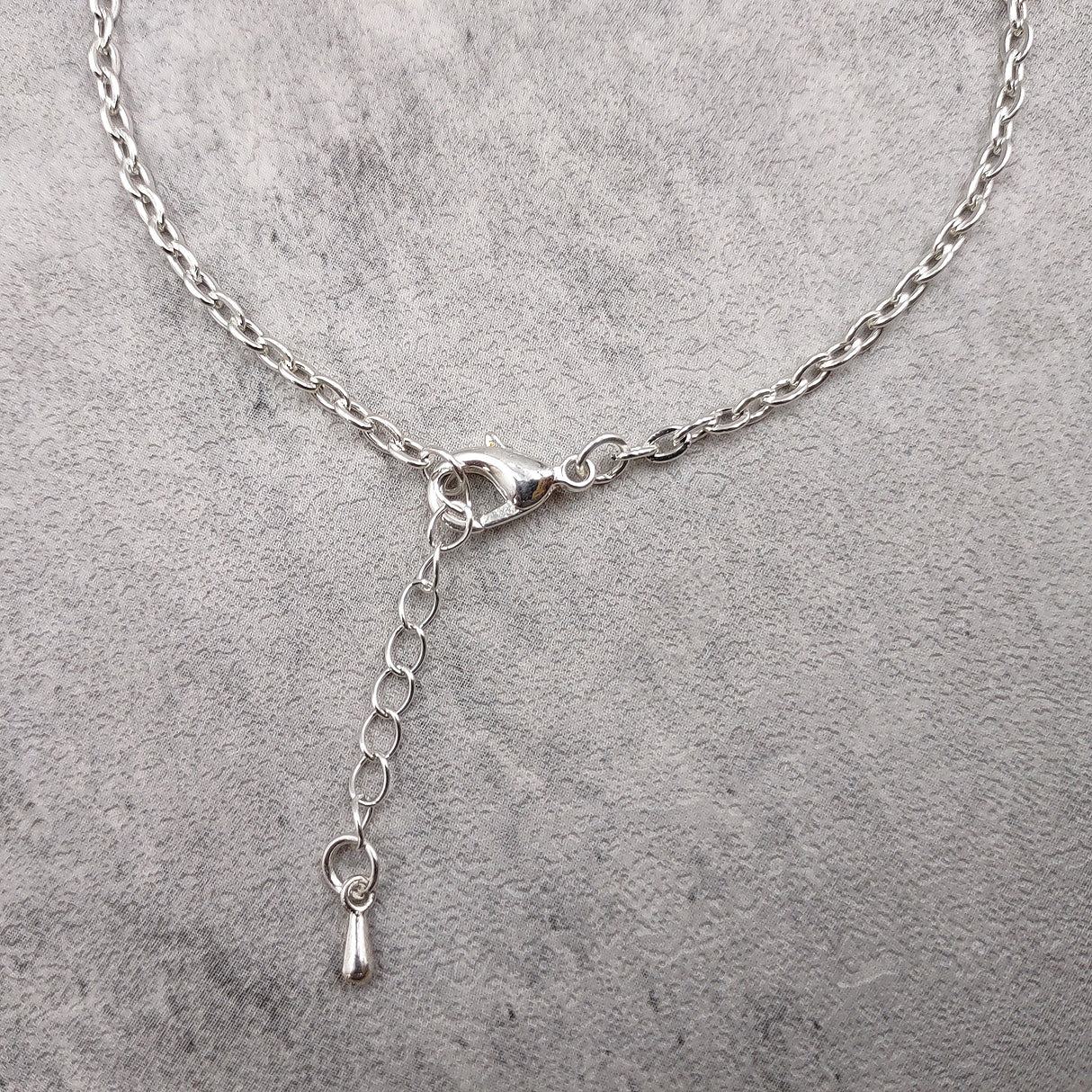 Sea Turtle Anklet Aqua Blue Beads Silver Color (approx. 9+ inches AROUND) Cute Blue Sea Turtle Charm Anklet for any beachy outfit!