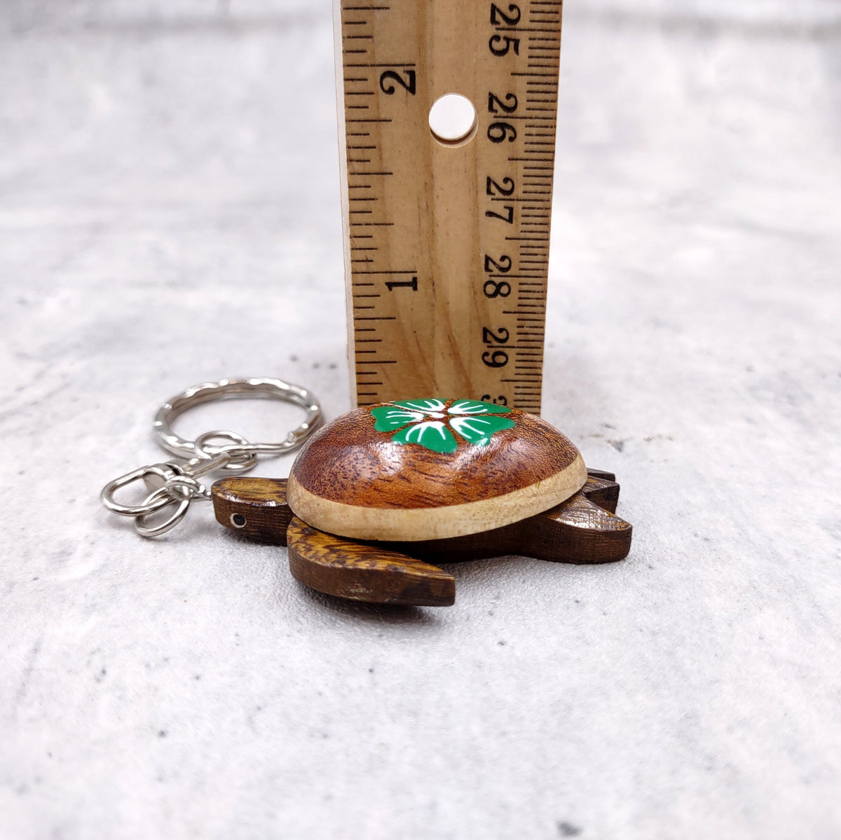 Green Hibiscus Painted Wooden Sea Turtle Keychain (1 keychain approx. 4.25+ inches) Wooden Sea Turtle Key Fob for gifting or party favors!