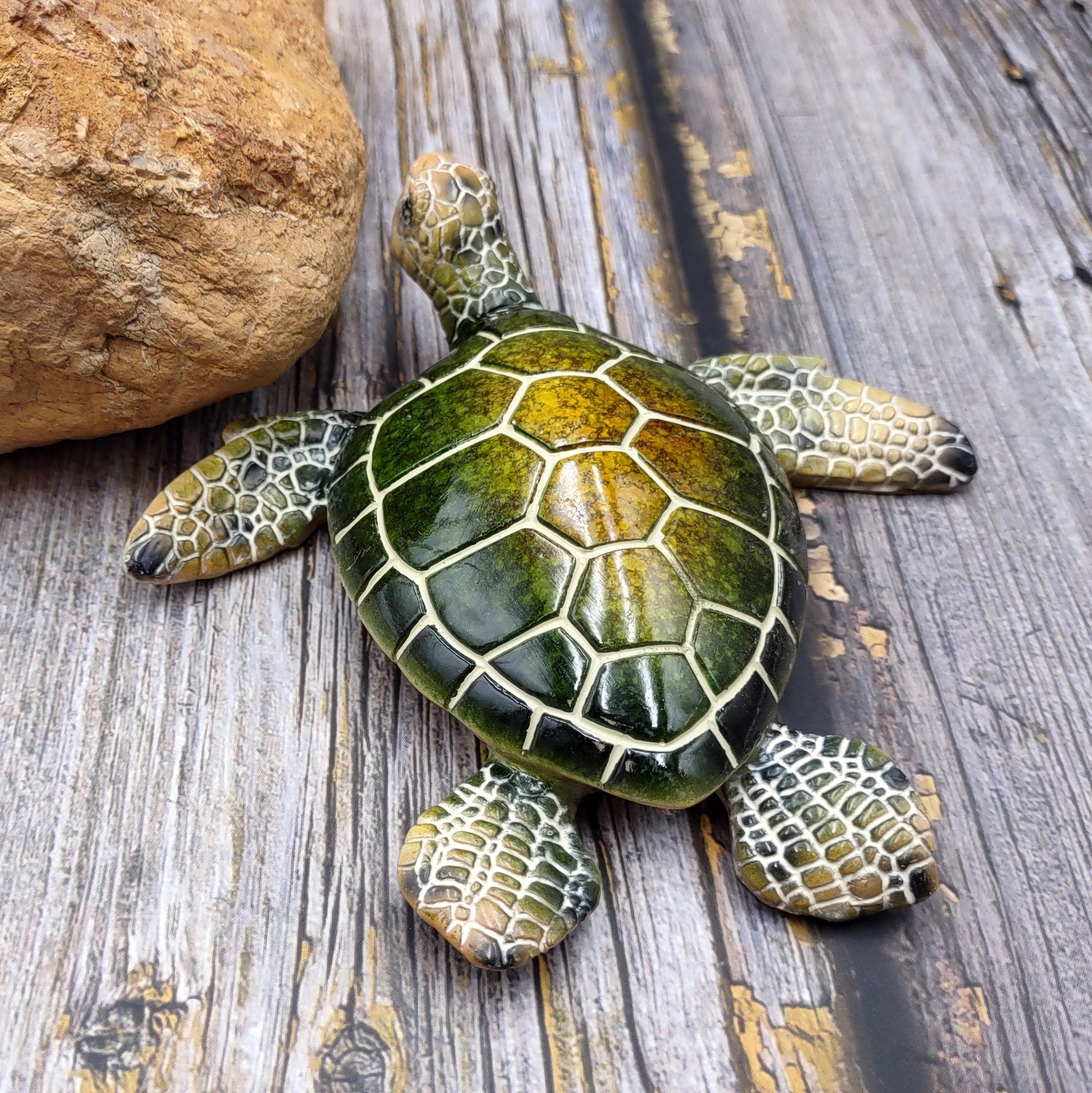 Green Sea Turtle Figurine Painted Resin (1 turtle approx. 5+