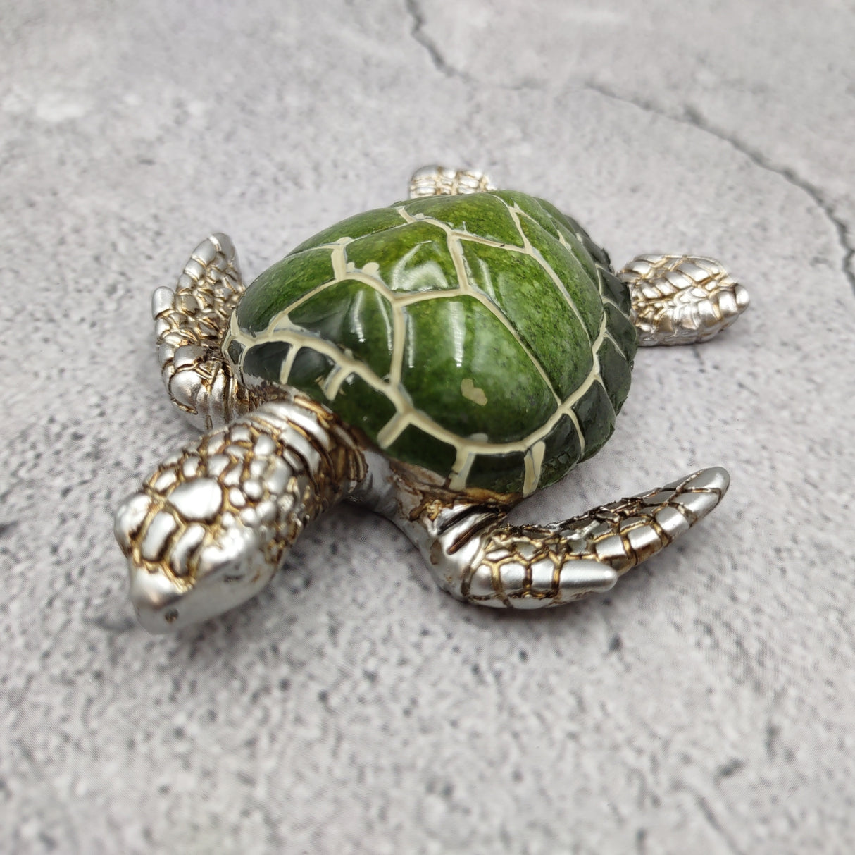 Silver Green Sea Turtle Resin Painted Figurine (1 turtle approx. 3+ inches) Resin Silver Green Sea Turtle Figure for gifting & display!