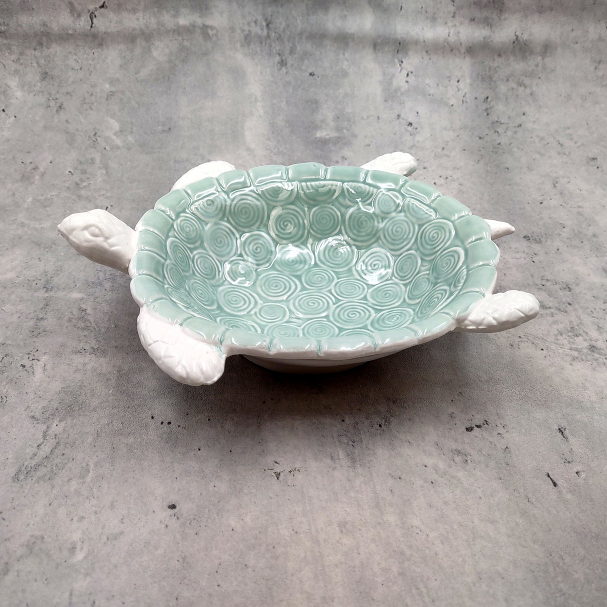 Sea Turtle Light Green White Bowl (1 dish approx. 7+ inches) Green White Sea Turtle Ceramic Dish for gifting jewelry trinkets & candy!