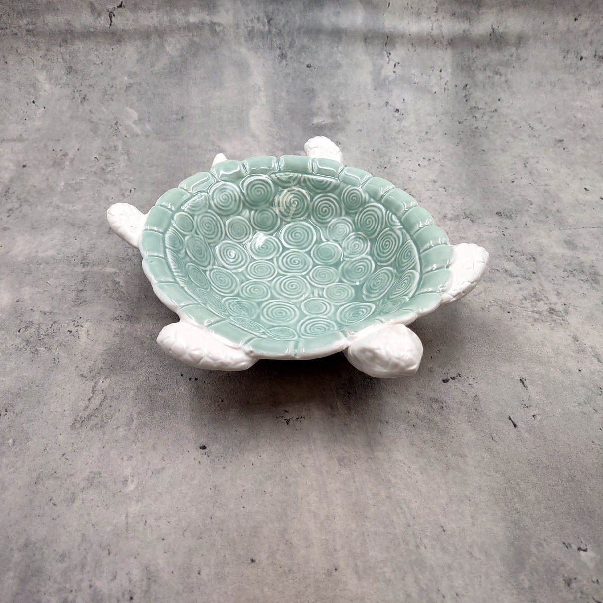 Sea Turtle Light Green White Bowl (1 dish approx. 7+ inches) Green White Sea Turtle Ceramic Dish for gifting jewelry trinkets & candy!