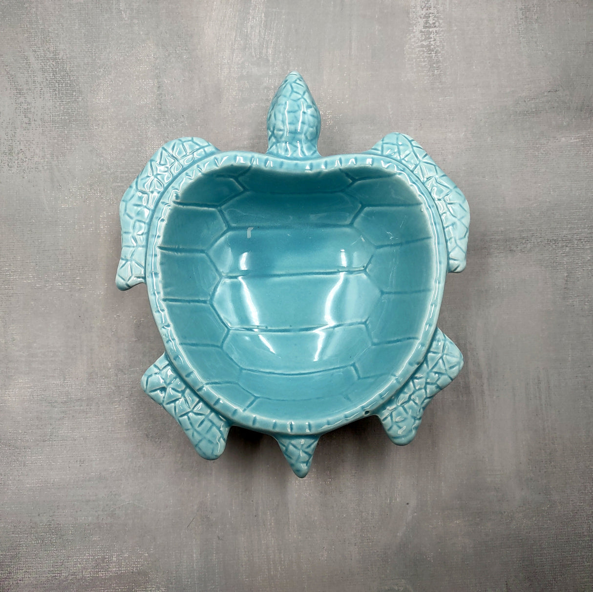 Sea Turtle Powder Blue Bowl (1 dish approx. 6.75+ inches) Blue Sea Turtle Ceramic Dish for gifting jewelry trinkets & candy!