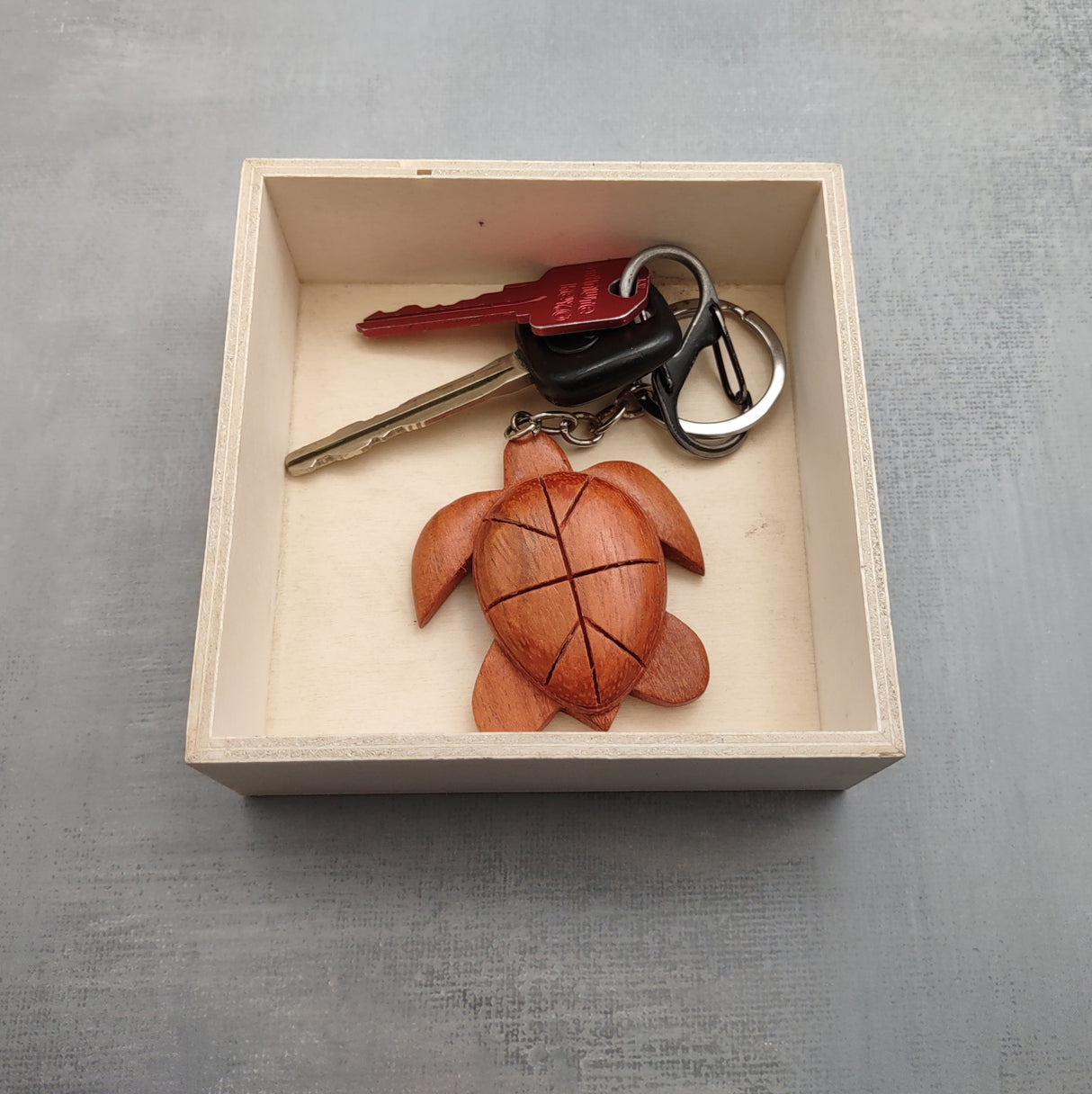 Handmade Koa Wood Sea Turtle Keychain (1 keychain approx. 2.5+ inches) Wooden Sea Turtle Keychain for gifting or decorative charm!