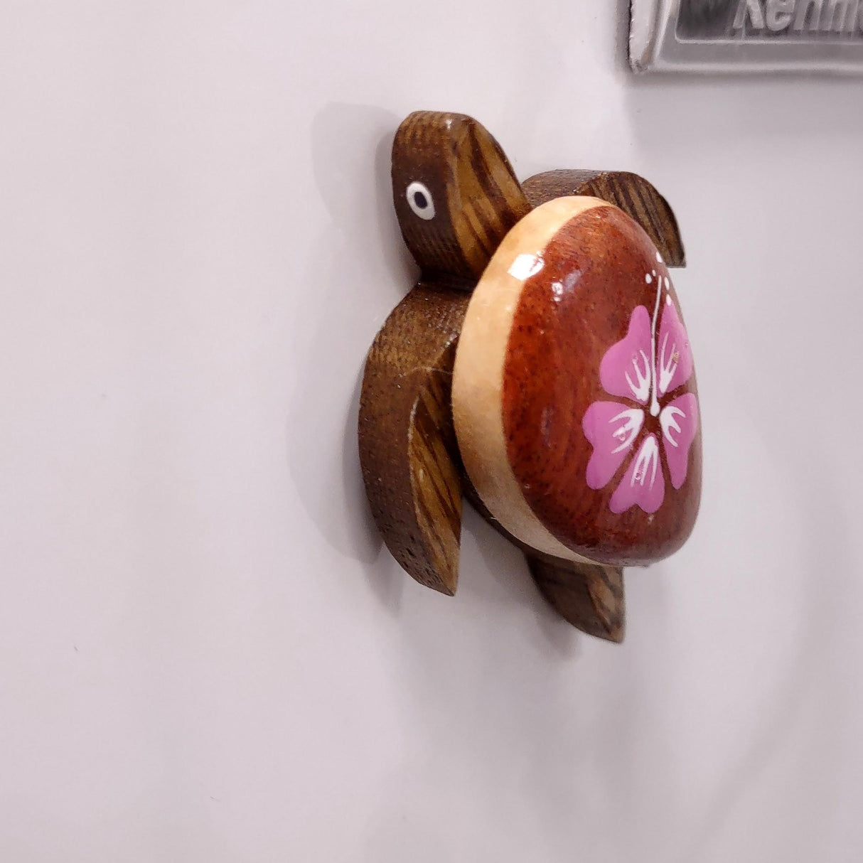 Wooden Sea Turtle Magnet Pink Hibiscus Flower (1 magnet approx. 2+ inches) Wood Sea Turtle Magnet gift for fridges cabinets doors!