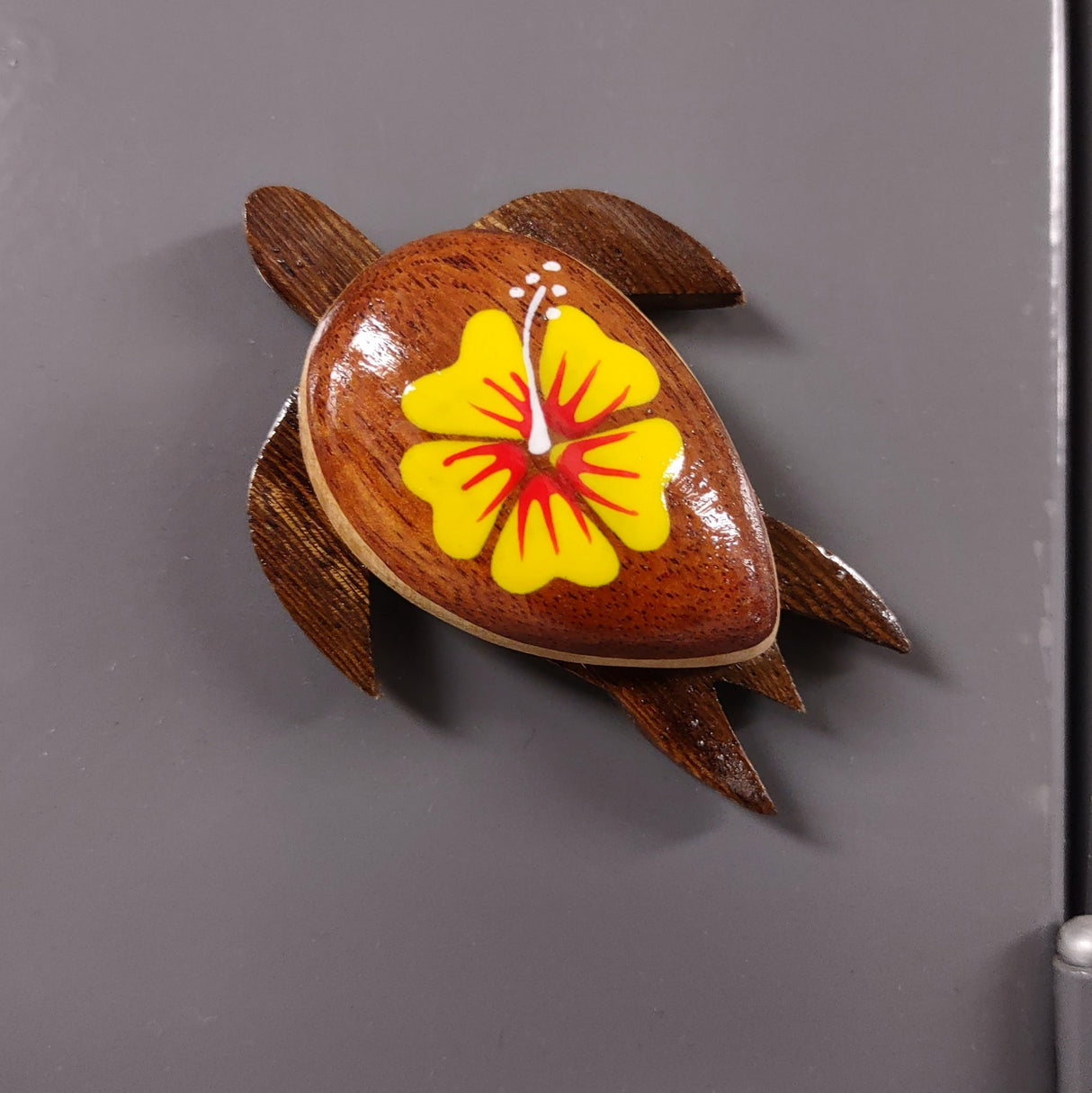 Wooden Sea Turtle Magnet Yellow Hibiscus Flower (1 magnet approx. 2+ inches) Wood Sea Turtle Magnet gift for fridges cabinets doors!