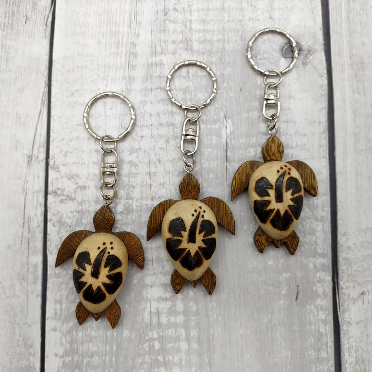 Natural Wood Hibiscus Sea Turtle Keychain (1 keychain approx. 4+ inches) Wooden Pattern Sea Turtle Key Fob for gifting or decorative charm!