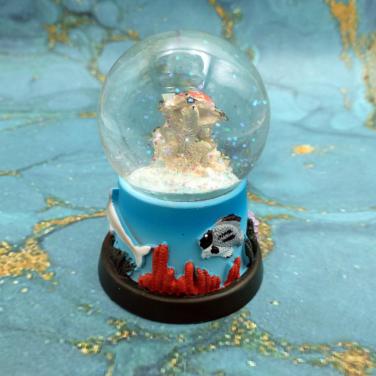 Brown Sea Turtle Seasonal Holiday Water Globe (1 globe approx. 4+ inches tall) Decorative Brown Sea Turtles Water Globe for coastal display!