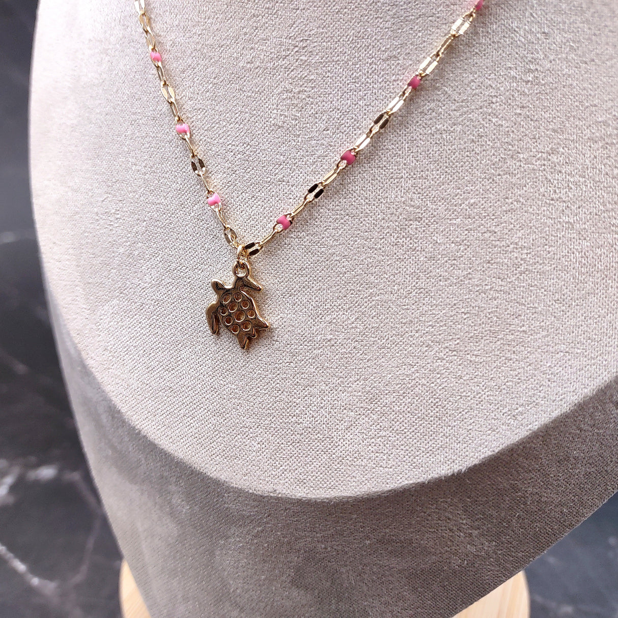 Sea Turtle Necklace Pink Gold Color (1 necklace approx. 16+ inches AROUND) Elegant Gold Tone Pink Sea Turtle charm necklace for gifting!